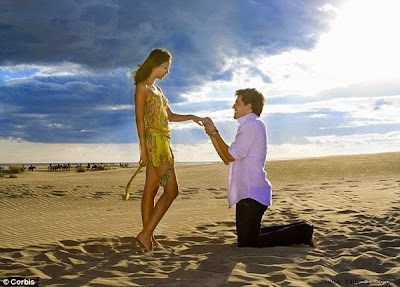 5-hal-tentang-wanita-yang-bikin-pria-bertekuk-lutut