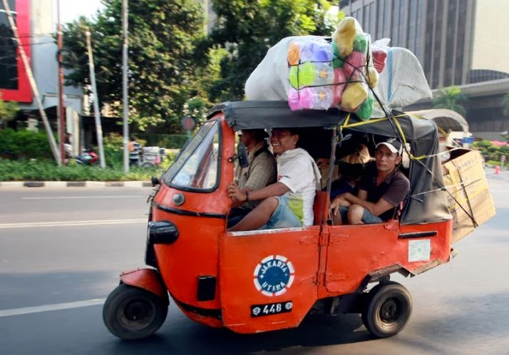 Inilah KeNekatan Warga Cina VS Indonesia 