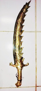 patung dan kerajinan kuningan