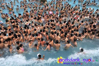 Kolam Renang dengan Pengunjung Terbanyak di Dunia