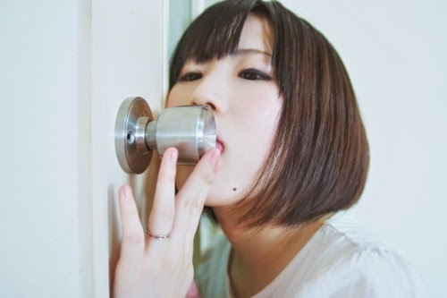 &#91;BB++&#93; Gadis Penjilat Pintu Yang Bikin Agan Bergetar