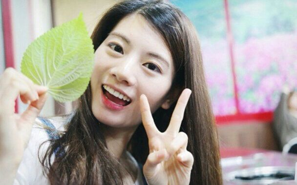 RAON LEE YOUTUBER CANTIK DARI KOREA YANG SUKA COVER LAGU ANIME