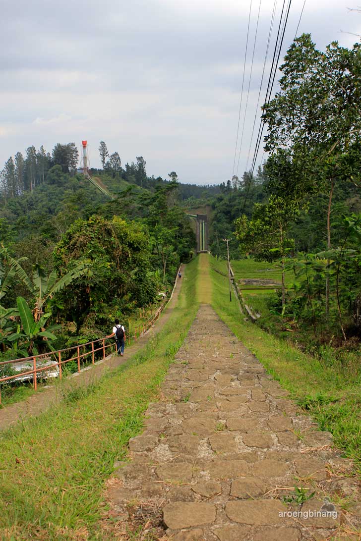 &#91;CoC Regional: Lokasi Wisata&#93; Kolam Tando PLTA Ketenger Baturraden Banyumas