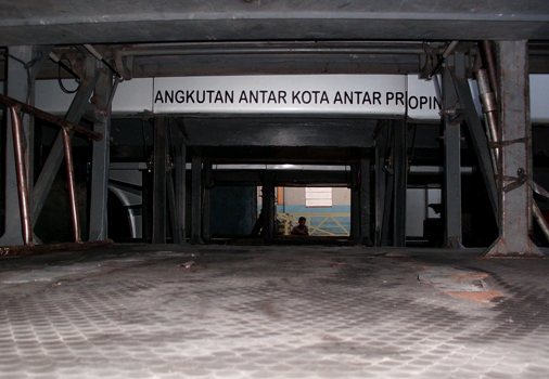 4 Keistimewaan OH1521 (Si Kuler Jahat),Bus Terbaik Dan Legendaris Dari Mercedes Benz