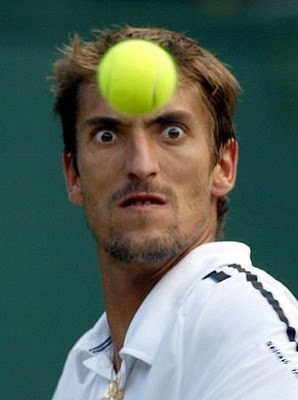 Foto - Foto lucu saat bermain tennis