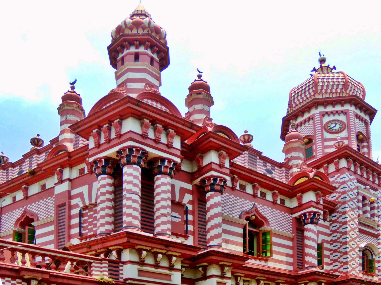 4 Masjid Unik dari Penjuru Dunia