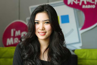 5 Artis Wanita Muda Cantik Indonesia Dengan Senyuman Manis