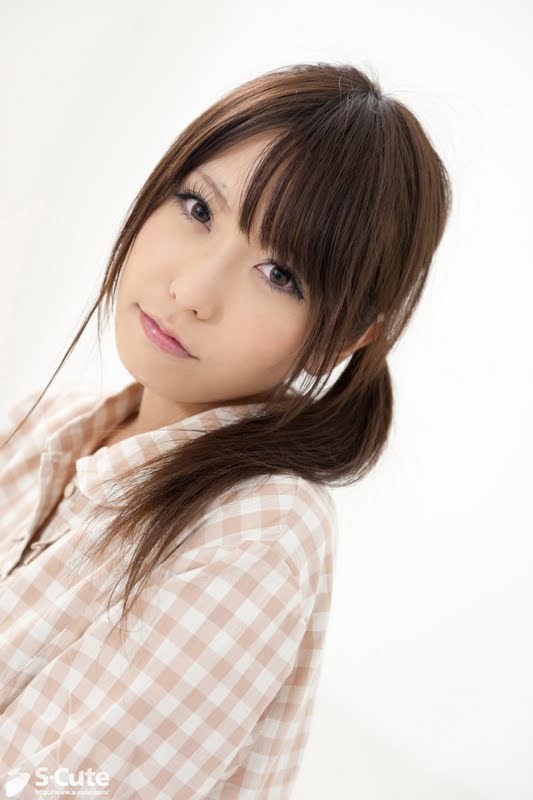 &#91;FULL MULUSTRASI&#93; Mengintip Kegiatan Artis Porno Jepang Chika Arimura di Bali