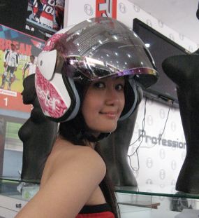 6 cara orang membeli kondom di apotik