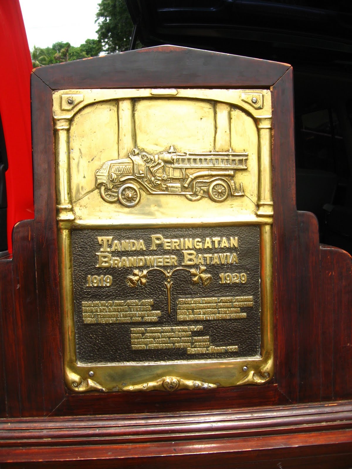 Sejarah Pemadam Kebakaran dan Daftar Mobil Pemadam Kebakaran di Indonesia