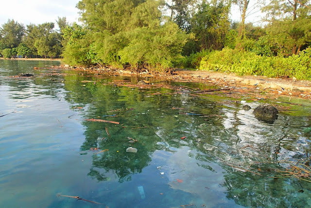 Wajah Suram Pulau Sangiang, Banten