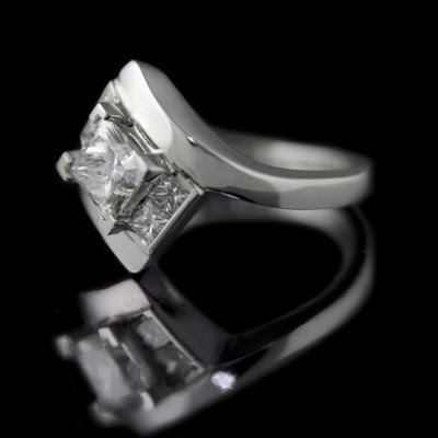 Desain Cincin Diamond Terindah dan Artistik Cocok Buat Yang Mw Nikah