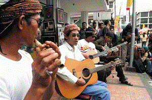 &#91;Coc Reg.Cirebon&#93; Sejarah Musik Tarling Cirebon, Agan Nggak Akan Nyangka!