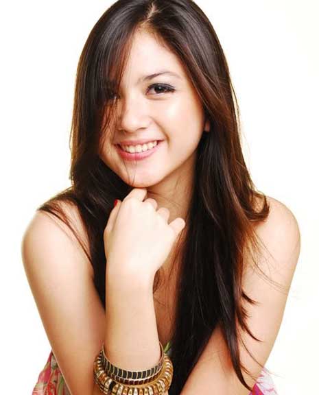 Artis Indonesia yang gak kalah cantik sama artis luar negeri !