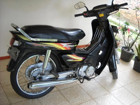 6-sepeda-motor-jaman-old-yang-masih-eksis-di-jalanan