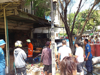 ledakan gas yang menguncang pasar muara karang 27 November 2012