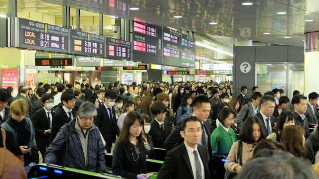 Cerita Kaum Muda Jepang yang Bekerja Keras Hingga Tewas