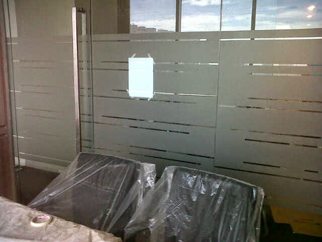 Desain Stiker Partisi Kantor Yang Ciamik