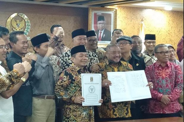 50-orang-anggota-fraksi-pks-100-tandatangani-pansus-jiwasraya