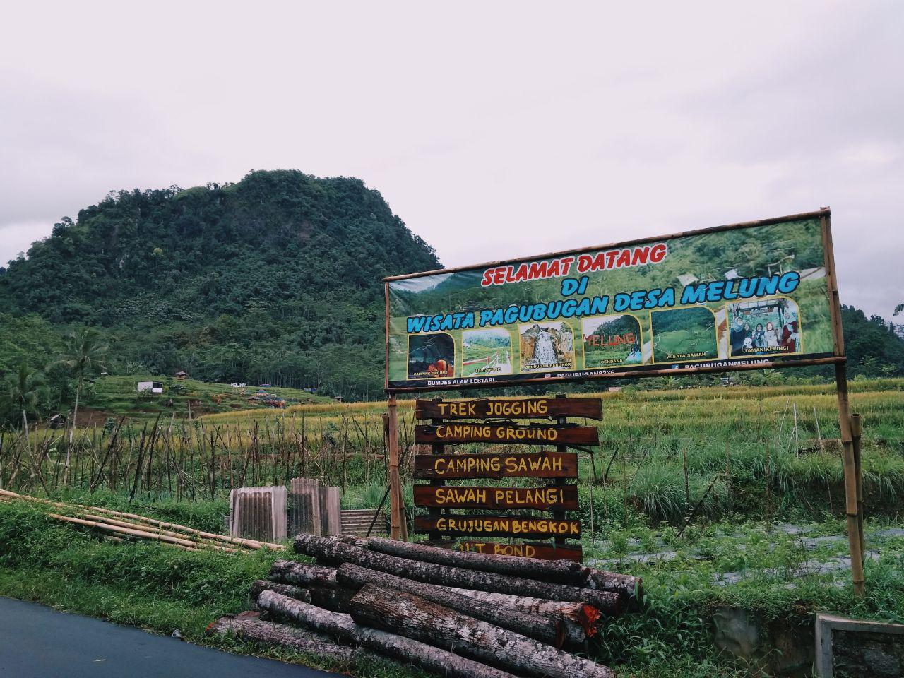 &#91;CoC Regional: Lokasi Wisata&#93; Wisata Pagubugan, Nyemplung di Tengah Sawah