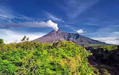 Tempat paling Indah Di Indonesia (Lokal Punya)