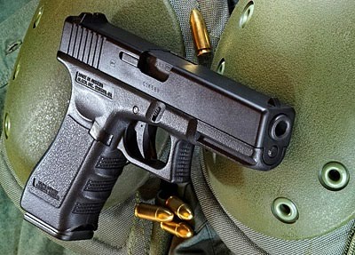 10 Pistol Terbaik Yang Pernah Diproduksi