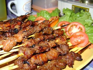 &#91;Sadis nih orang!&#93; - Korbannya ditusuk, dibakar, terus dimakan pula :(