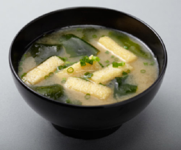 10 Makanan Orang Jepang Yang Pria Inginkan Dibuat Oleh Pasangannya