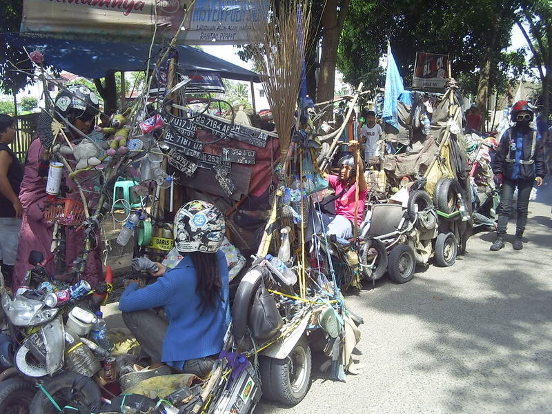 Mengapa orang yang bermotor vespa jarang ditilang