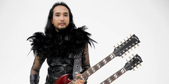 Inilah 10 Gitaris Terbaik Indonesia