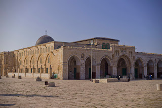 5 Masjid Terindah Di Dunia 