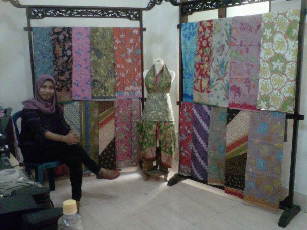 Minta Bantuan Gan Sist! LIKE VIDEO Tentang BATIK, Hitung2 Membantu UKM Indonesia :)
