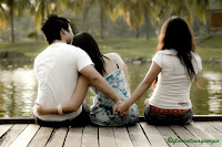 INILAH 7 TIPS UNTUK MEREBUT HATI PACAR ORANG LAIN