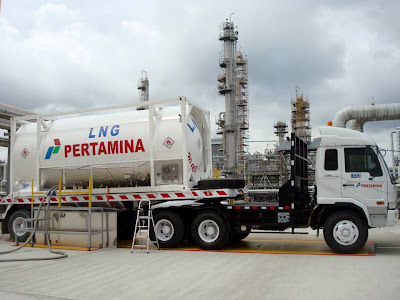 Kendaraan Pengangkut LNG Pertama di Indonesia
