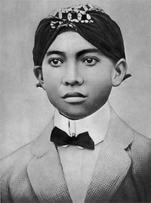 Foto Lawas Bung Karno (yang Jarang Dilihat Orang)