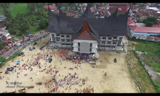 Begini Indahnya Pawai dan Karnaval Dilihat Dari Drone