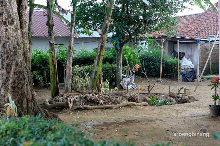 &#91;CoC Regional: Lokasi Wisata&#93; Situs Watu Gathel Karangmangu Baturraden