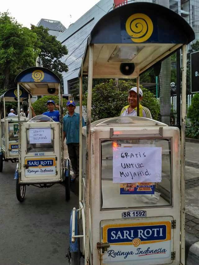 Taukah Kalian? Ada Mukjizat Antar Ratusan Ribu Massa Ke Jakarta Untuk Bela Islam