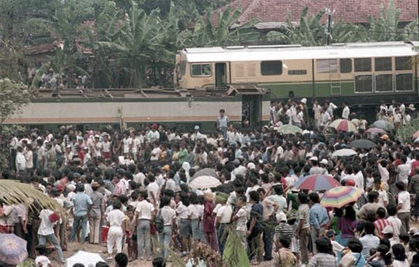 Yuk Mengenang 29 Tahun Tragedi Bintaro (19 Oktober 1987)