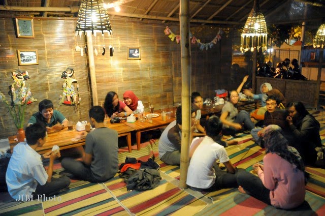 hal-hal ini akan sempurna jika sambil ngopi