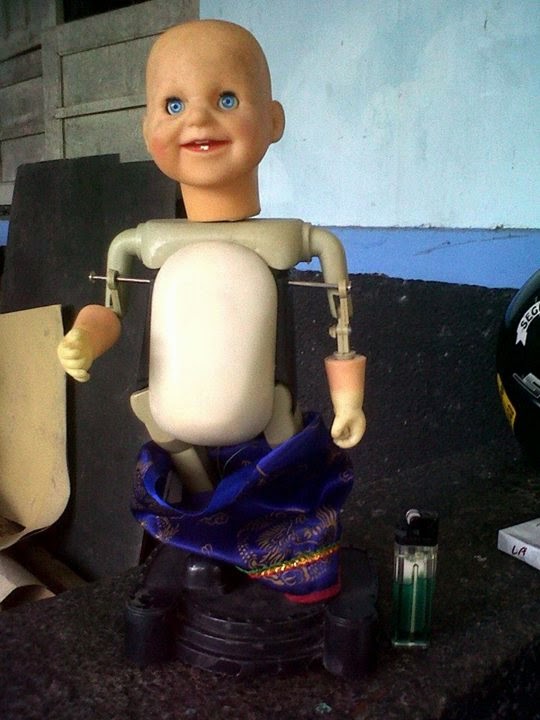 Boneka mainan