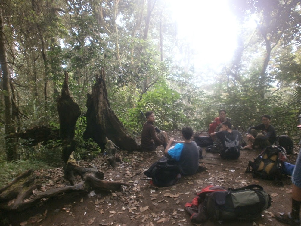 Ceremai : Tanah Tertinggi Jawa Barat 3078 - 3027 = 51 MDPL