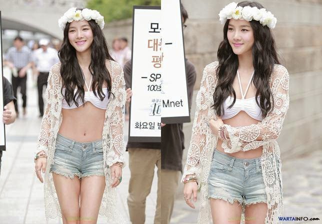 Artis Cantik Korea Nekat Berbikini di Jalan Umum 