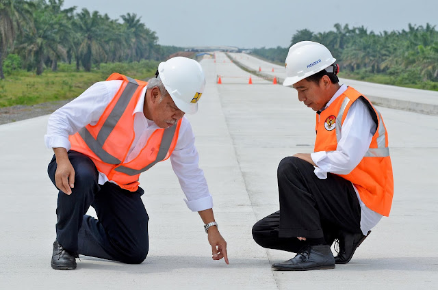 Infrastruktur Terus Berlanjut, Jokowi dan Ma'ruf Amin Harus Melewati Tantangan Ini