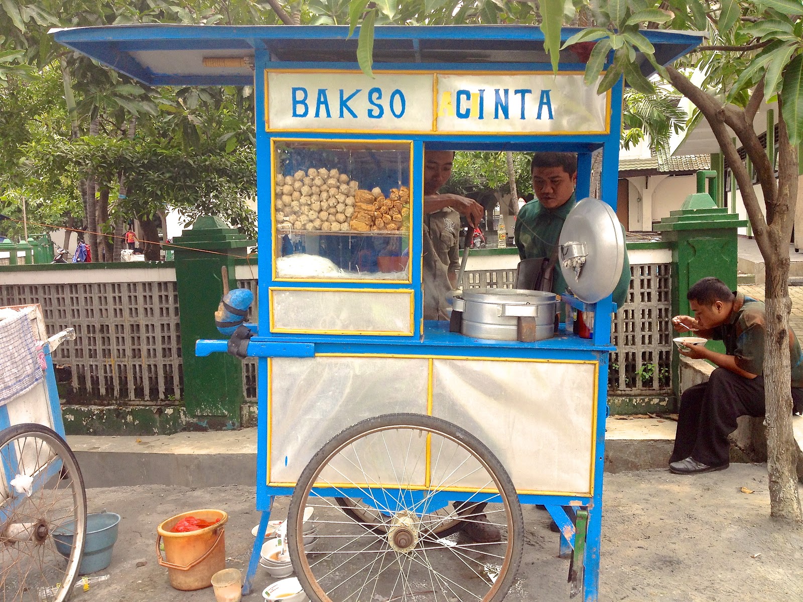 Berbagai macam gerobak dan ciri khasnya