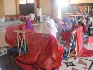 Beragam Motif Batik Asli Indonesia