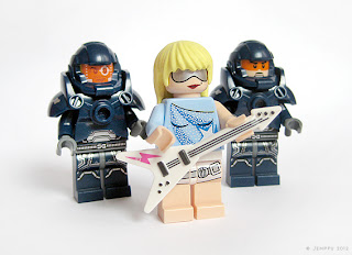 Kumpulan Foto Lego Minifigures Tokoh Bersejarah, Artis, Anime, dan Band