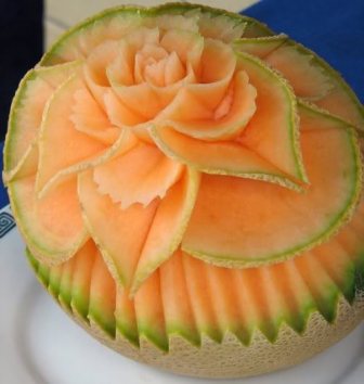 Fruit Carving, Seni Mengukir Buah yang Menakjubkan