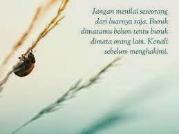 Jangan menilai orang dari tampilan luarnya saja, setiap orang punya cerita