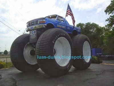 Monster- Monster Truck Paling Menakjubkan di Dunia